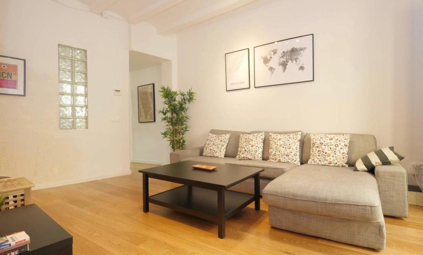 Comfy Stay Barcelona Cathedral Exterior photo